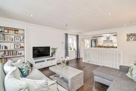 5 Gloucester Lane, Edinburgh, EH3 6ED