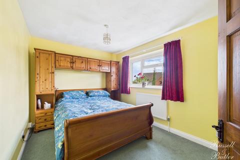 Rivendell Bicester Road, Twyford, Buckingham, MK18 4EJ