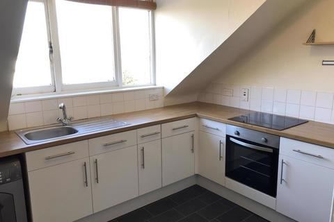 2 bedroom flat to rent, 2 Carden Terrace, Aberdeen, AB10 1US