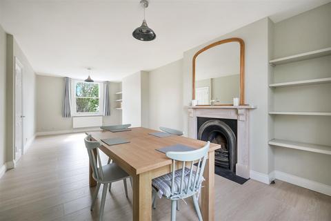1 bedroom flat for sale, Tufnell Park Road, London, N7
