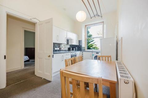 3 bedroom flat to rent, 0279L – Dalkeith Road, Edinburgh, EH16 5JT