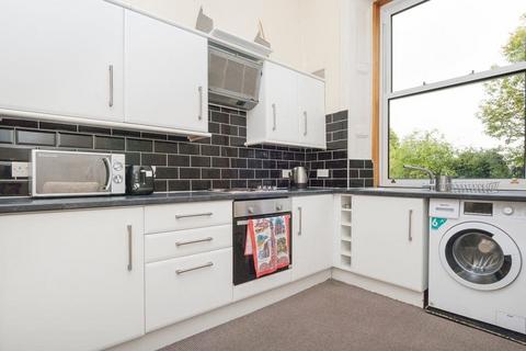 3 bedroom flat to rent, 0279L – Dalkeith Road, Edinburgh, EH16 5JT