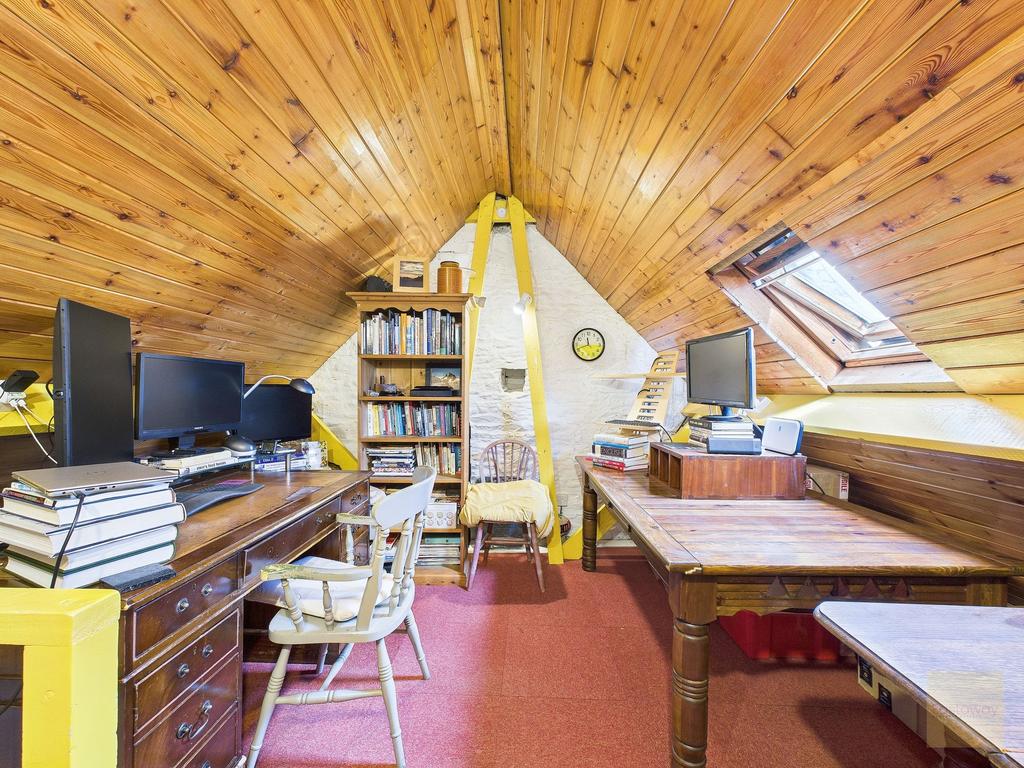 Study in Annexe