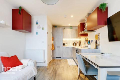 1 bedroom apartment for sale, Verve Apartments, Romford, RM1 3FD