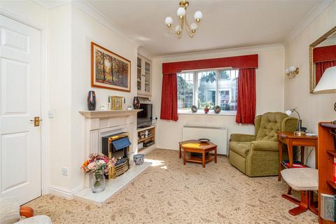2 bedroom retirement property for sale, 46 Hanover Court, Tettenhall, Wolverhampton, WV6 8QL