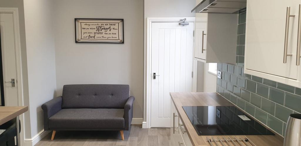 Whats App-Image-2020-02-06-at-14.23.22-3.jpeg