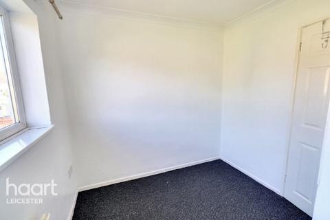 41 Fastnet Road, Leicester, LE5 2PP