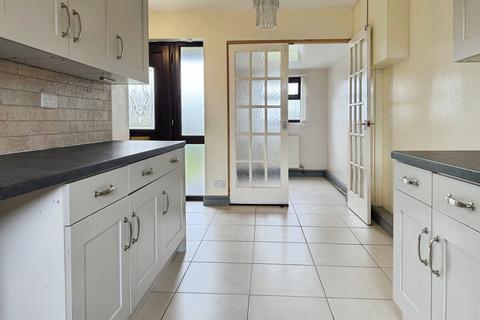 48 Dol Eithin, Caergeiliog, Holyhead, LL65 3NG