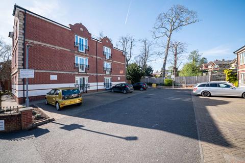 2 bedroom ground floor flat for sale, Matthew Clarke House, Market Harborough LE16