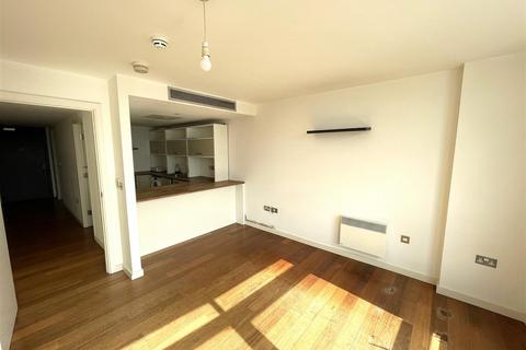 1 bedroom apartment for sale, Beetham Tower, Liverpool L3