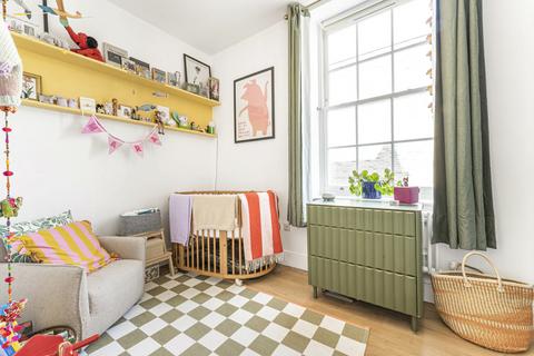 Flat 1, 1 Head Street, London, E1 0QN