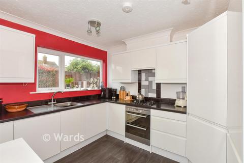 4 bedroom chalet for sale, Woodland Road, Herne Bay, Kent