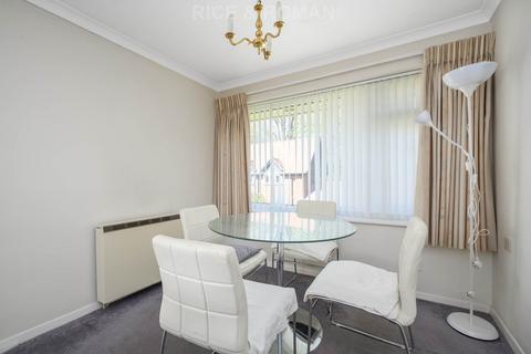1 bedroom retirement property for sale, Copsem Lane, Esher KT10