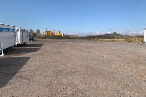 Land to rent, Storage Land to Let, Honey Pot Lane, Grantham NG33 5LZ