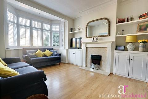 43 Buckingham Close, Enfield, EN1 3JQ