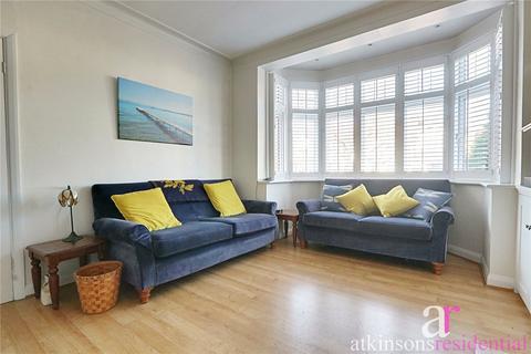 43 Buckingham Close, Enfield, EN1 3JQ