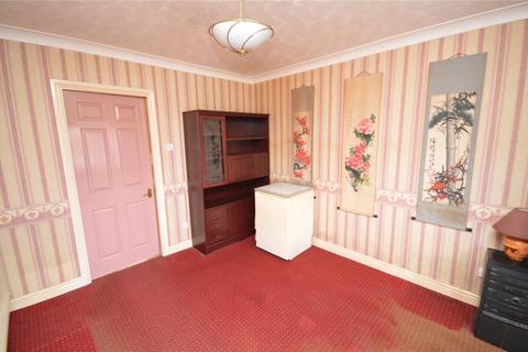 8 Thirlmere Gardens, Leeds, LS11 8HL
