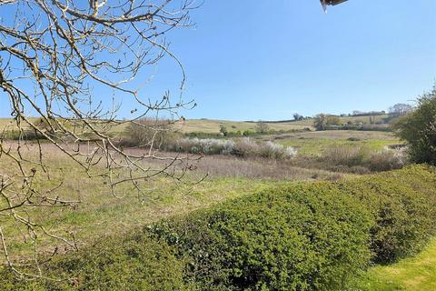 4 bedroom detached house for sale, Rowlands Lane, Havenstreet, PO33 4DF