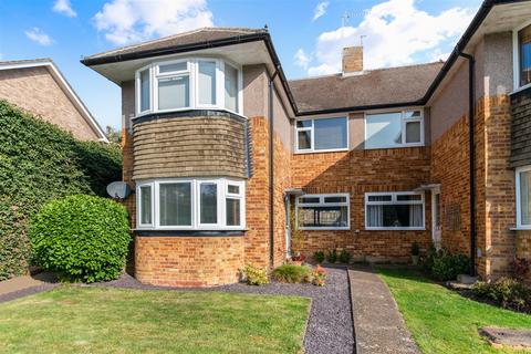2 bedroom maisonette for sale, Lewins Road, Epsom