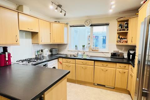 2 bedroom apartment for sale, Penzance, TR18