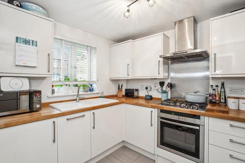 undefined, Montague Close, Farnham Royal SL2