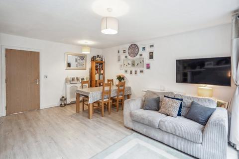 undefined, Montague Close, Farnham Royal SL2