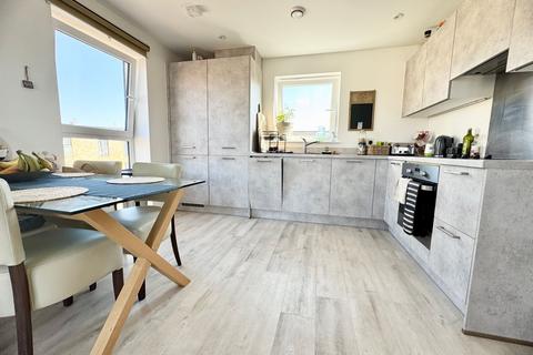 2 bedroom flat for sale, Albert Road North, Southampton, SO14