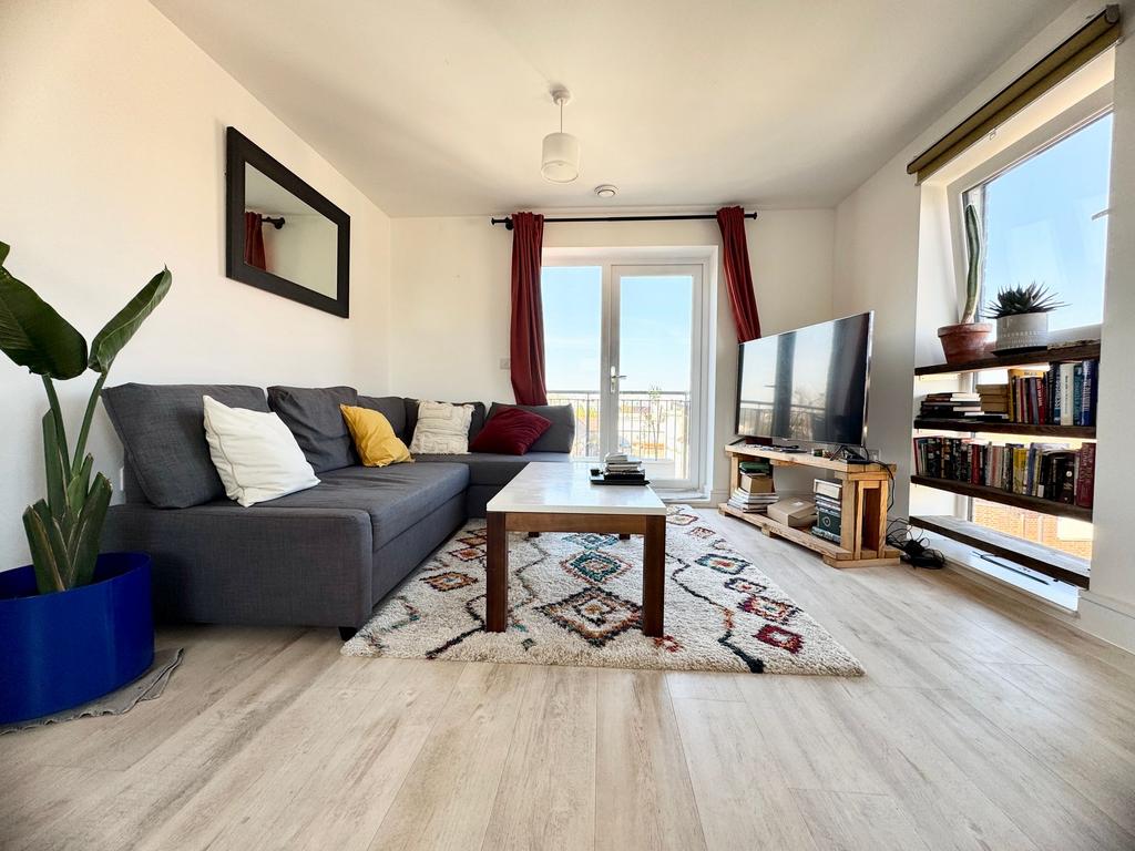Living/Kitchen/Dining