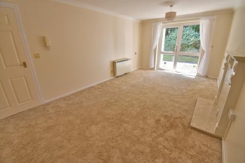 1 bedroom retirement property for sale, Fernlea Avenue, Ferndown, BH22