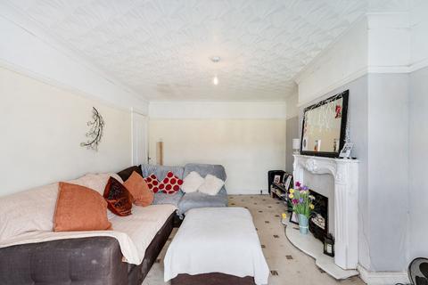 4 bedroom semi-detached bungalow for sale, Craven Avenue, Warrington WA3