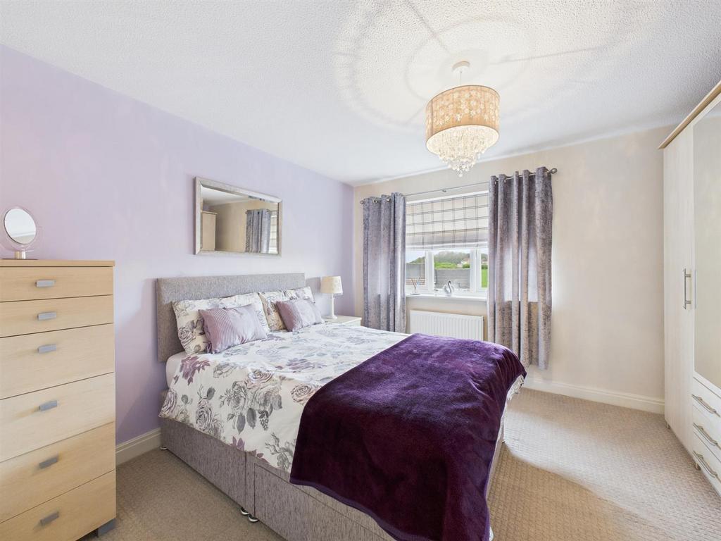 Bedroom: