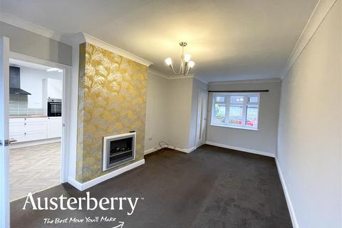 3 bedroom semi-detached house to rent, Youlgreave Avenue, Stoke-On-Trent ST2