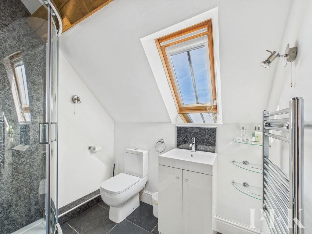 En Suite Shower Room