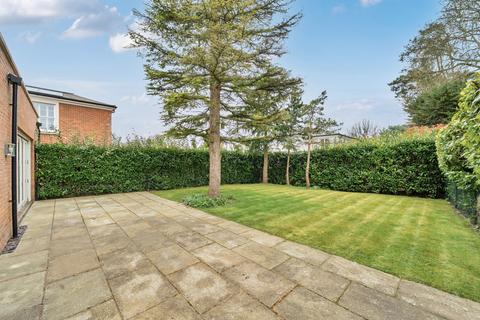Weston Dean Place, Winchester, SO22 5RU