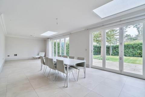 Weston Dean Place, Winchester, SO22 5RU