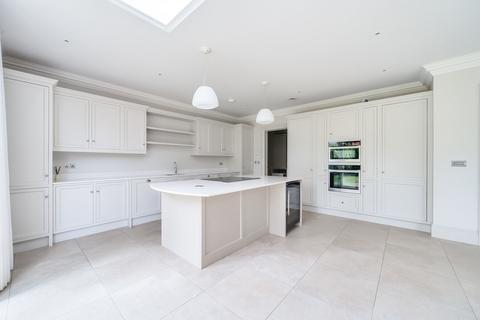 Weston Dean Place, Winchester, SO22 5RU