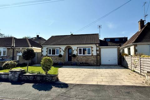 2 bedroom detached bungalow for sale, North Grove Crescent, Wetherby, West Yorkshire, LS22 7PY