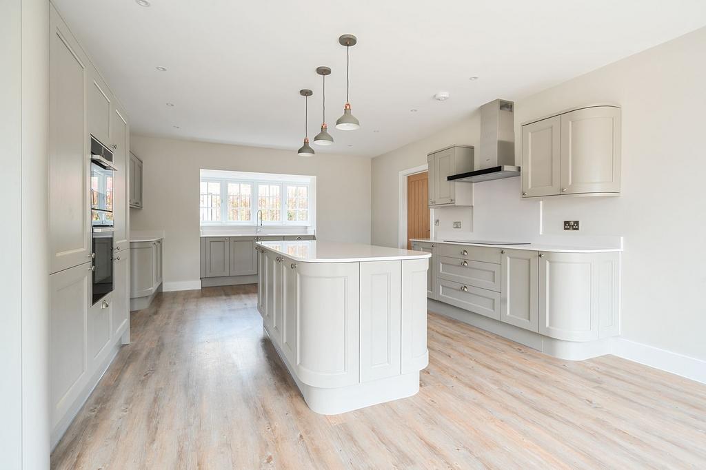 Kitchen / Breakfast Room