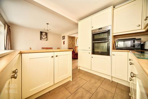 13 Ketton Close, Luton, LU2 0RQ