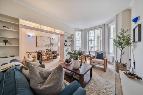 2 bedroom flat for sale, Cornwall Gardens, South Kensington, London, SW7