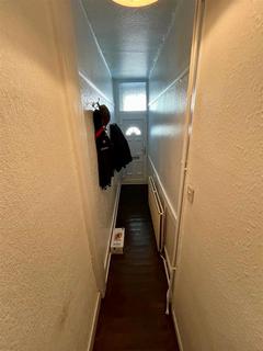 1 bedroom flat for sale, Chingford Mount Road, London