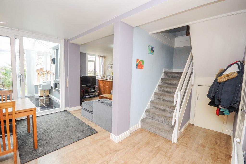 Dining Room/Hallway