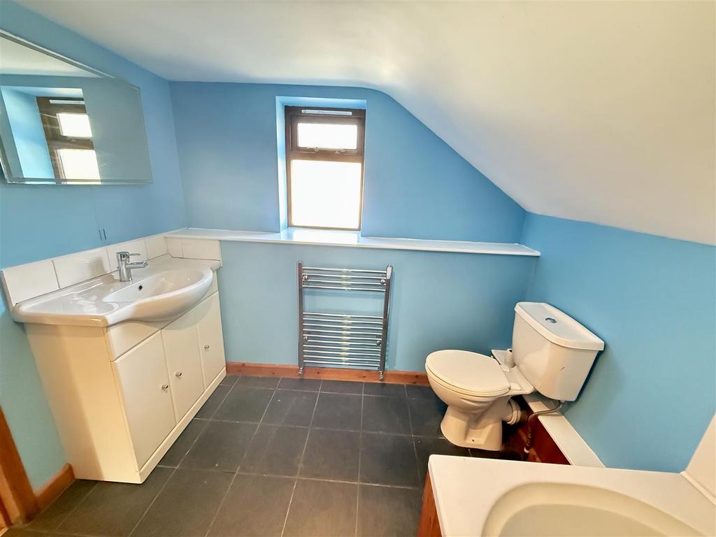 Ensuite bathroom