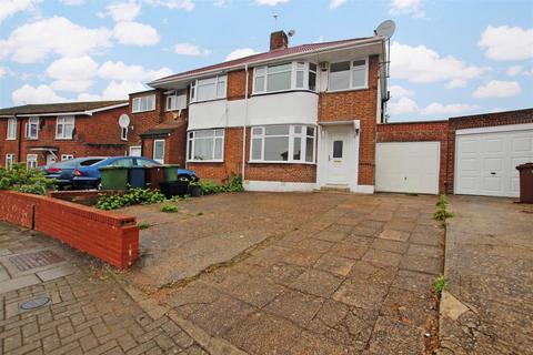 3 bedroom semi-detached house to rent, Stanmore HA7