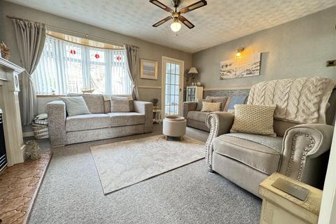 2 bedroom semi-detached house for sale, Charnwood Road, Great Barr, Birmingham