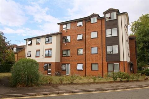 1 bedroom apartment to rent, Gresham Road, Staines-upon-Thames, TW18