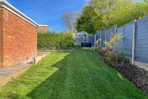 2 bedroom semi-detached bungalow for sale, Redhill Drive, Bredbury