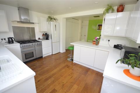 3 Arncliffe Crescent, Luton, LU2 7PL