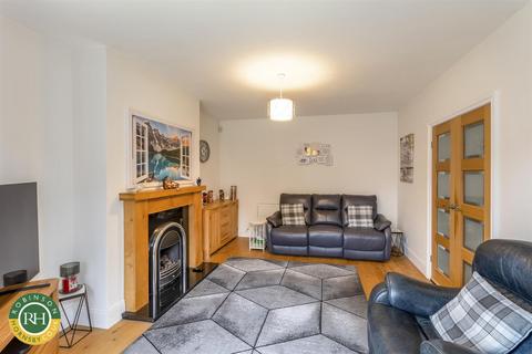4 bedroom detached bungalow for sale, Bridge Road, Doncaster