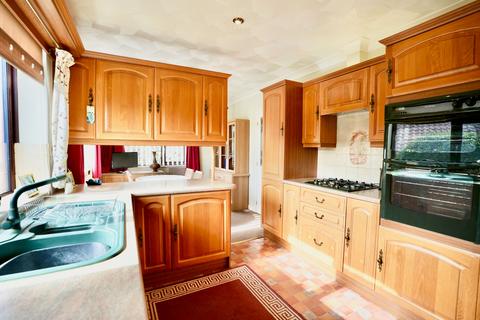 3 bedroom detached bungalow for sale, Station Road, Cromer, NR27